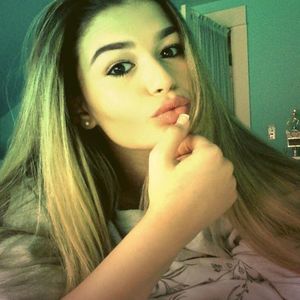 Meet your Posher, Caroline